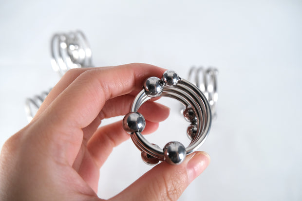 Wavy Penis Ring With 8 Beads